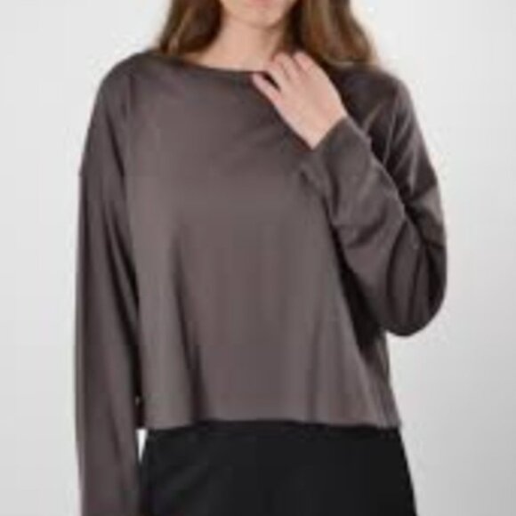 Bryn Walker USA Boxy Knit Button Back Shirt NEW $120 Slate Neutral Modal Nylon - Picture 3 of 6